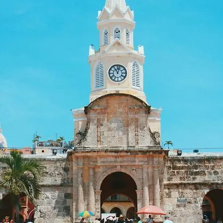 Edificio Delfines Bocagrande , Ubicación Y Precio Apartamento Cartagena